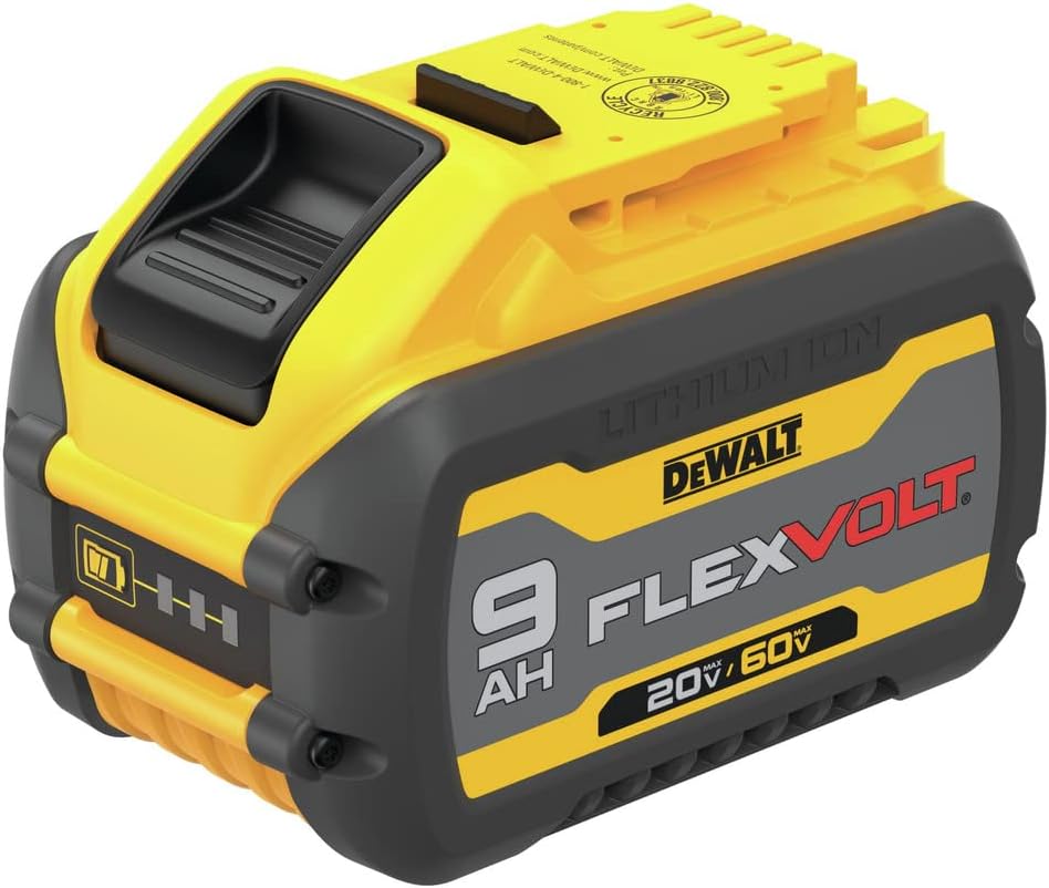 DEWALT FLEXVOLT 60V MAX* Blower & Chainsaw Combo Kit, Brushless, 3-Ah Battery (DCBL772X1 & DCCS670B)