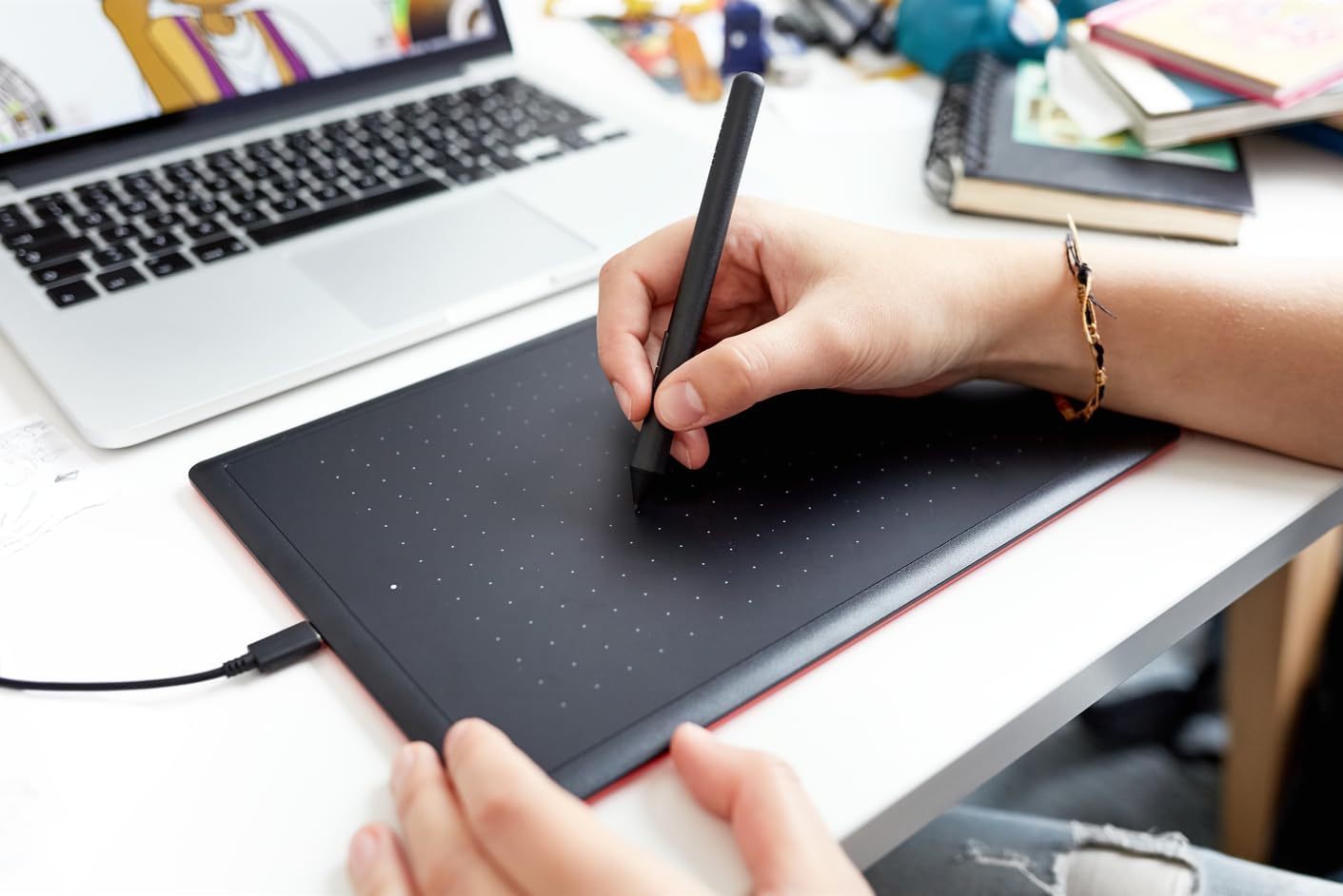 Wacom Graphire Pen Tablet One By Wacom Pen Input Exclusive Model Medium CTL – 672/K0 – C
