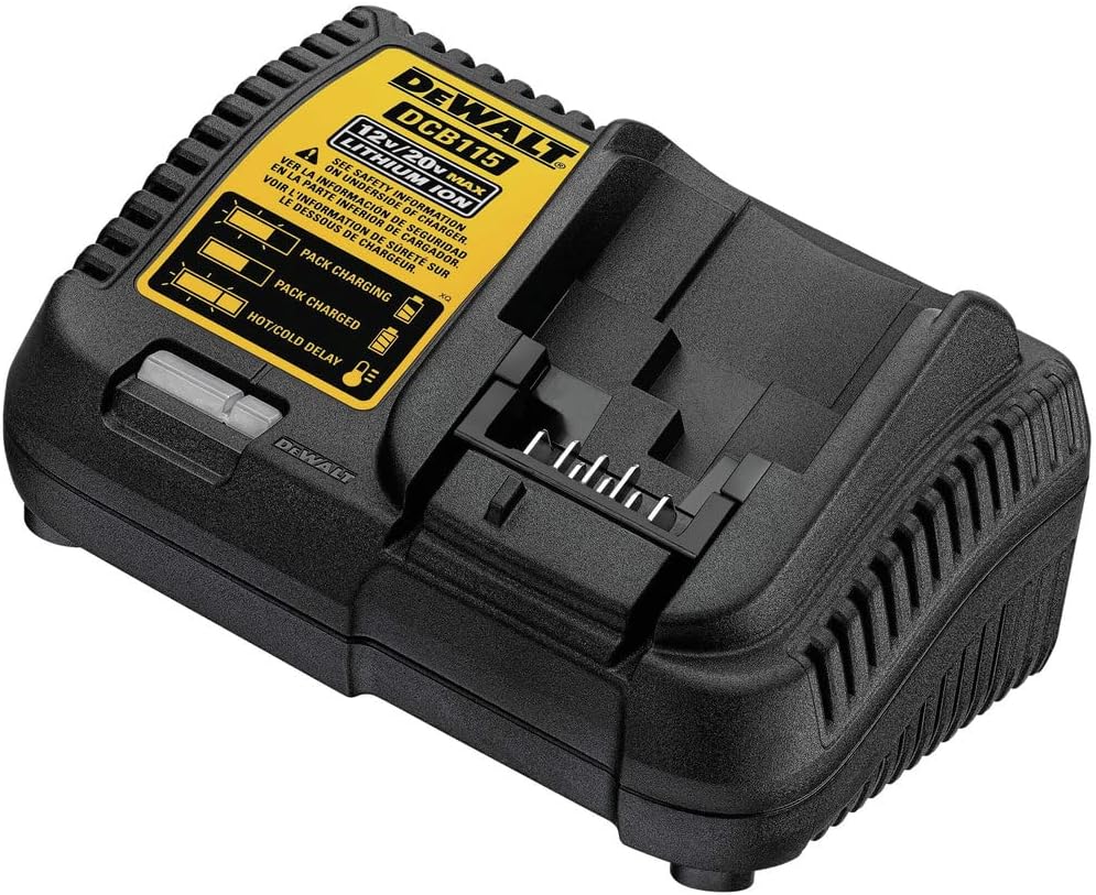 DEWALT FLEXVOLT 60V MAX* Blower & Chainsaw Combo Kit, Brushless, 3-Ah Battery (DCBL772X1 & DCCS670B)